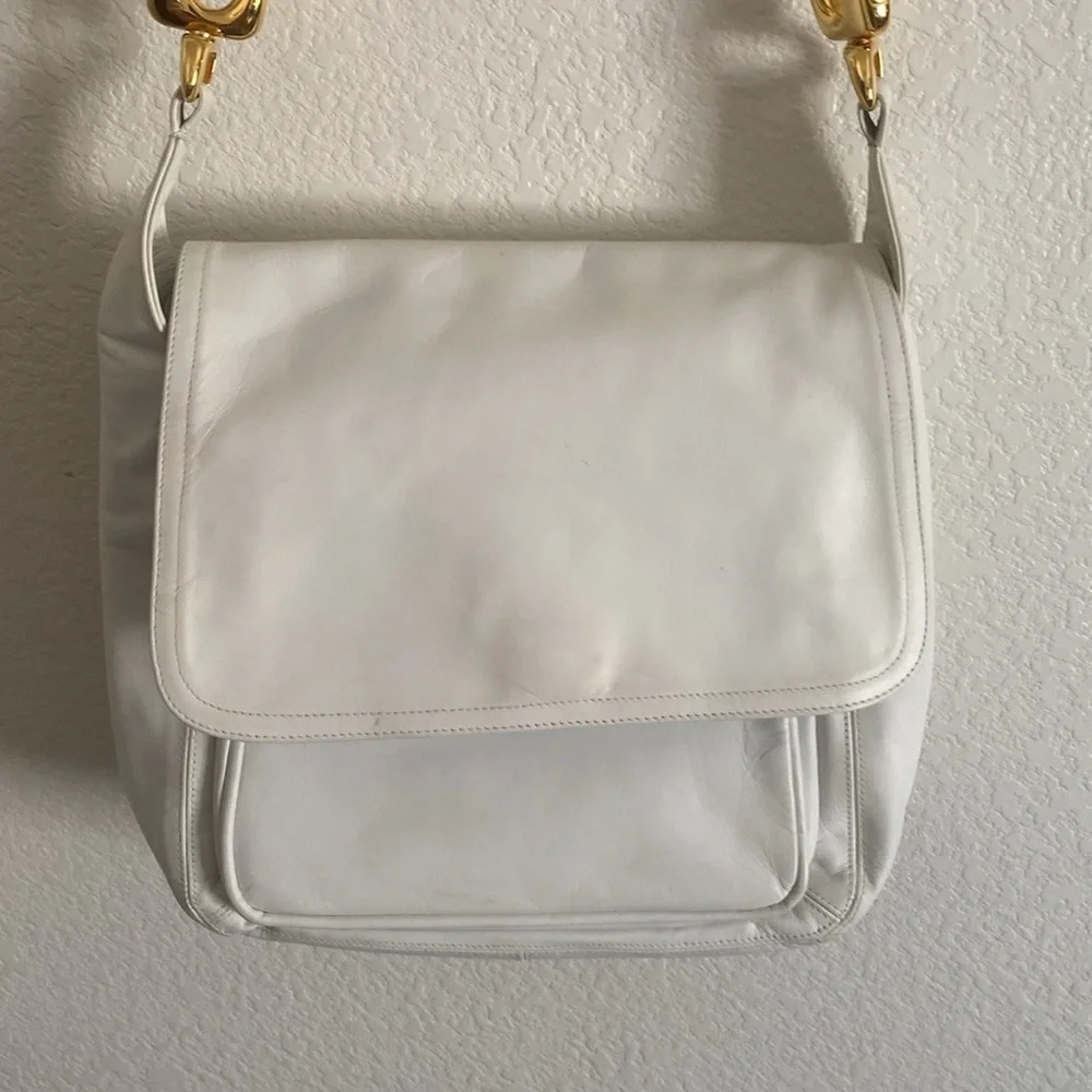 FRENCHY of California Elegant White Leather Shoulder Bag. Made in USA